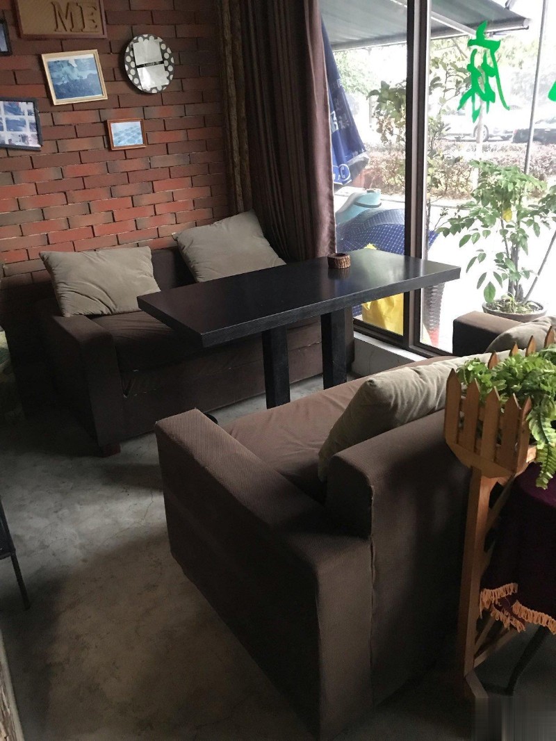 转让长沙华康路156平米休闲茶馆