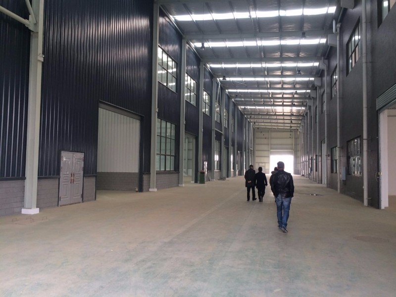  空港四路独立车间 地坪漆 办公楼 宿舍